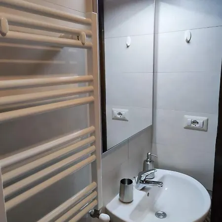 Lo Stemma Apartment *