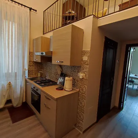 Lo Stemma Apartment *